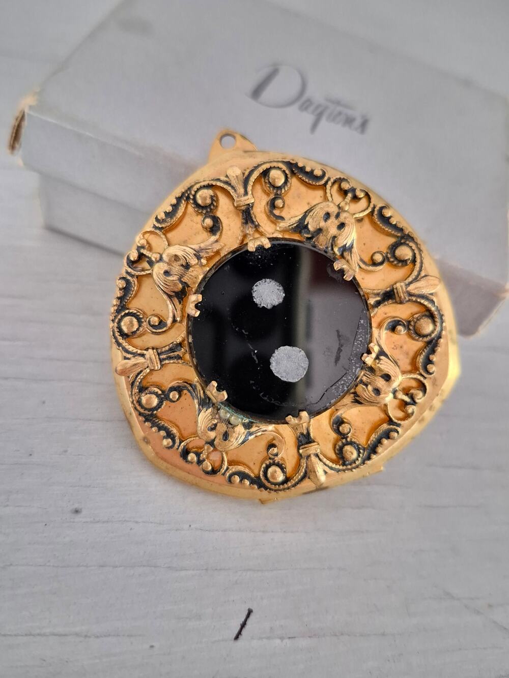 Vintage Gold-tone Large Locket